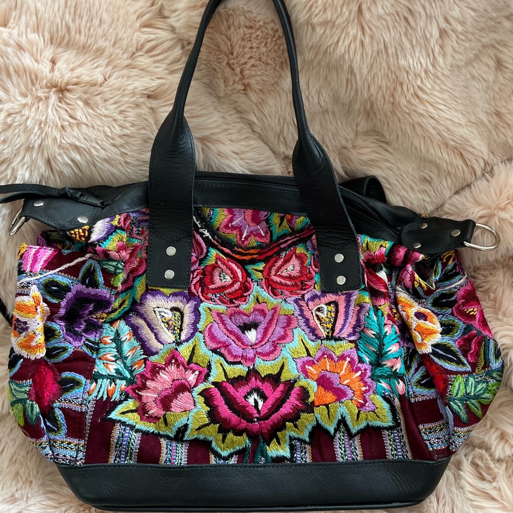 DC Bags Black Leather Crossbody/Backpack Embroidered Bag.
